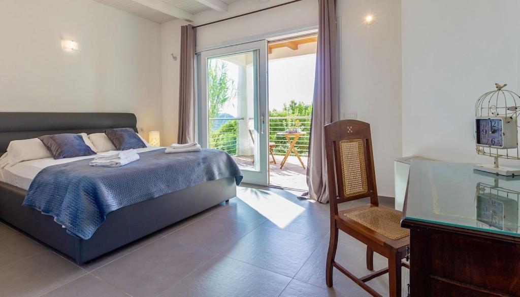 Fronte Mare 5 6 Bagni Infinity Pool Wifi Per 12 Persone